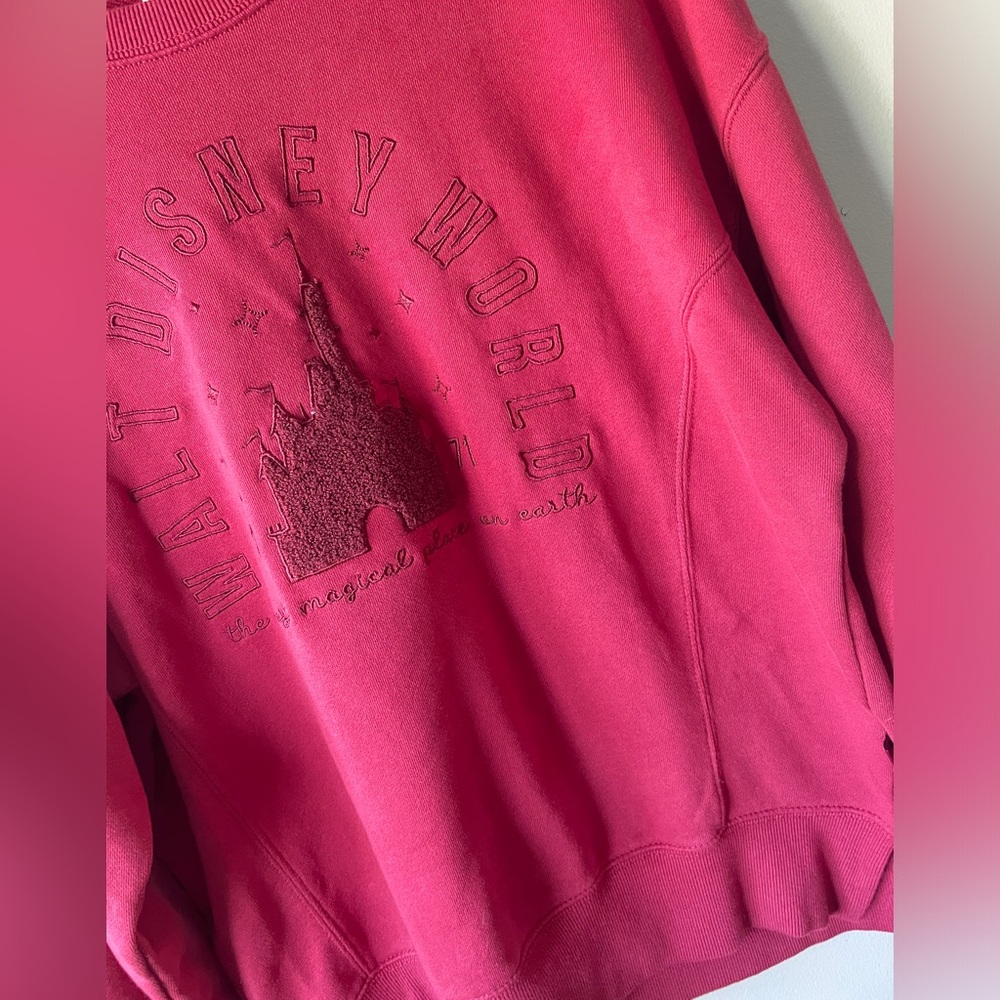 Red Disney World Sweatshirt EUC oversized XS - Picture 2 of 8